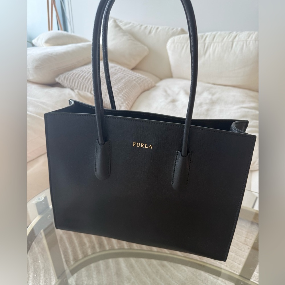 FURLA tote